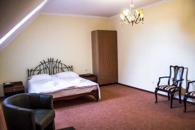 Мини-отель U Dominicana Каменец-Подольский-38