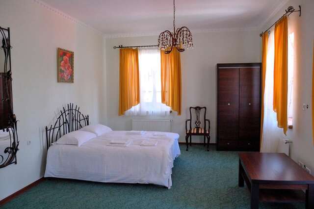 Мини-отель U Dominicana Каменец-Подольский-44