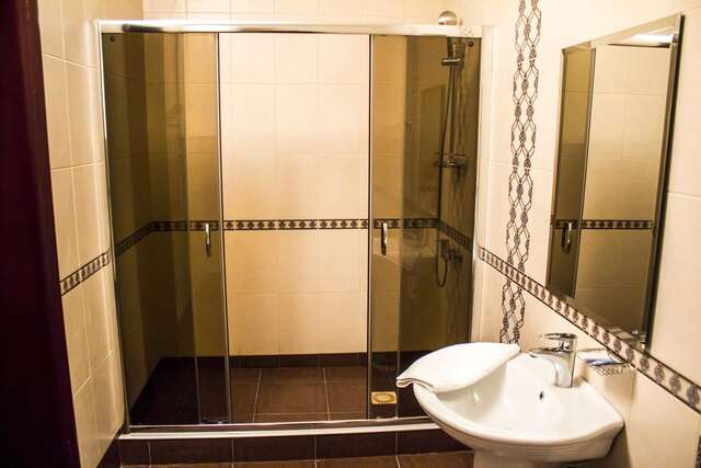 Мини-отель U Dominicana Каменец-Подольский-9